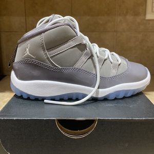 Brand New ❤️ Jordan Retro Cool Grey 11s